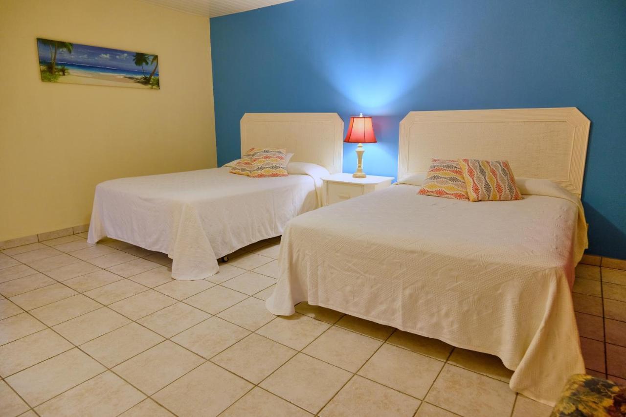 Aruba Quality Apartments & Suites Palm Beach Exterior photo