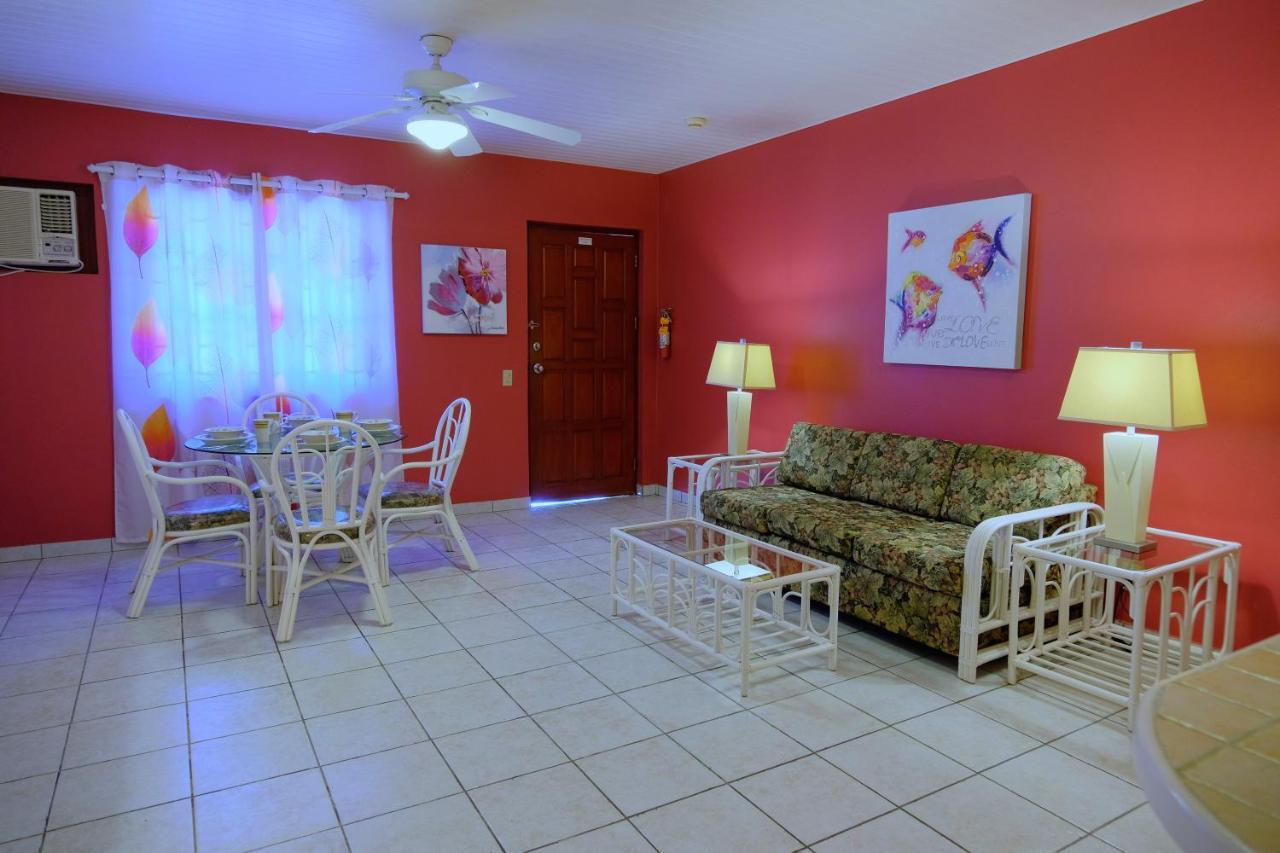 Aruba Quality Apartments & Suites Palm Beach Exterior photo